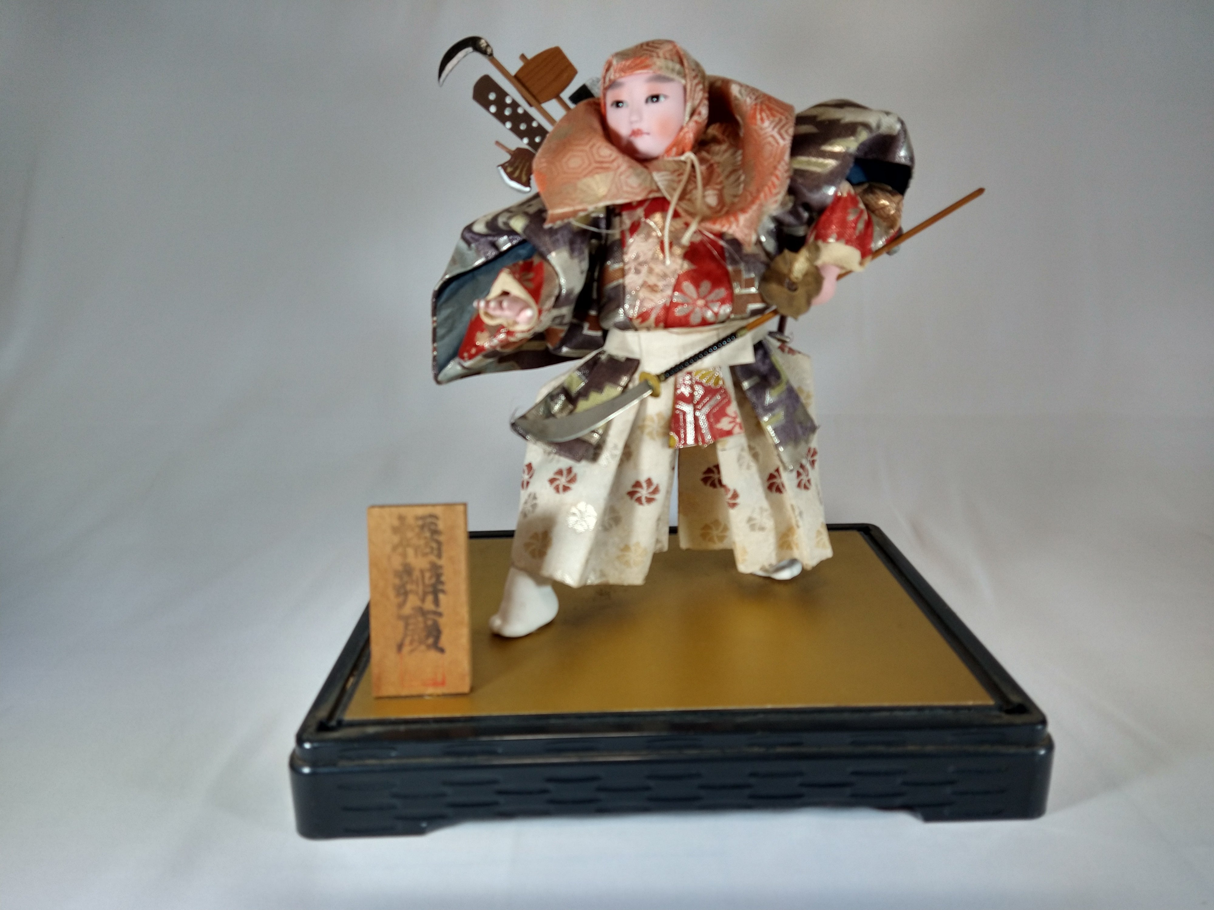 Japanese doll (Benkei)